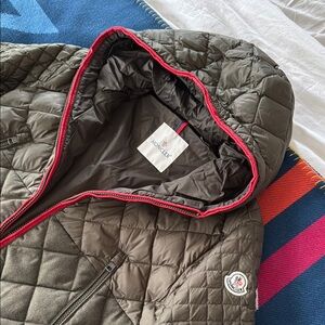 Moncler Green and Red Puffer Jacket with Quilted Design